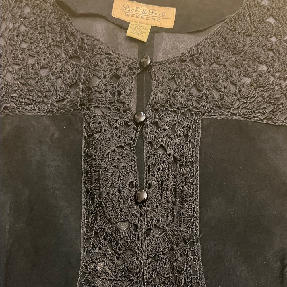 LEATHER Peck & Peck  Black Crochet Accent vest size L - Picture 7 of 13
